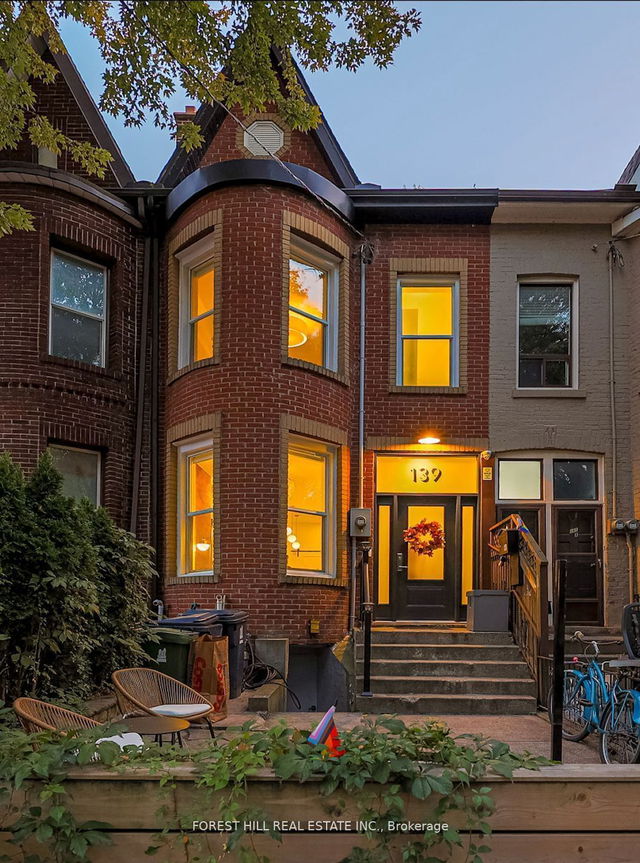 139 Niagara Street