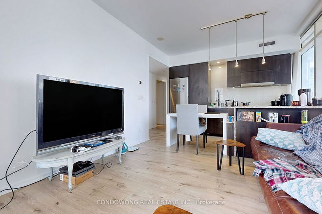 1710 - 1 Bloor Street