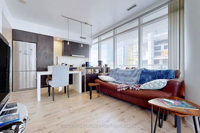 1710 - 1 Bloor Street