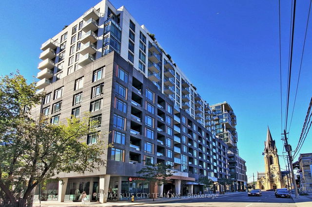 1006 - 525 Adelaide Street