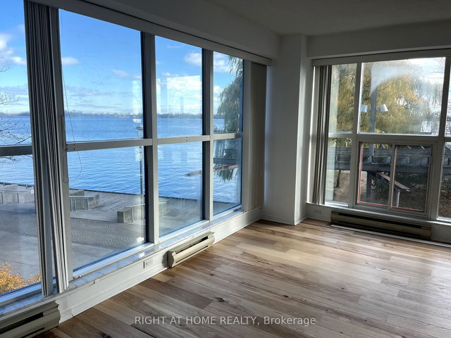 307 - 99 Harbour Square