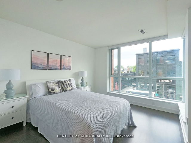 212 - 775 King Street