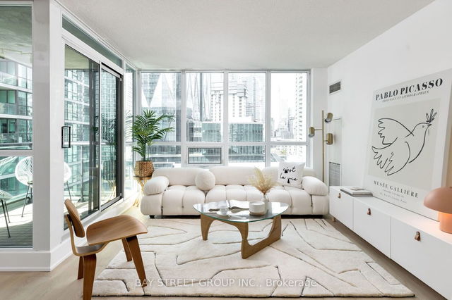 1210 - 12 Yonge Street