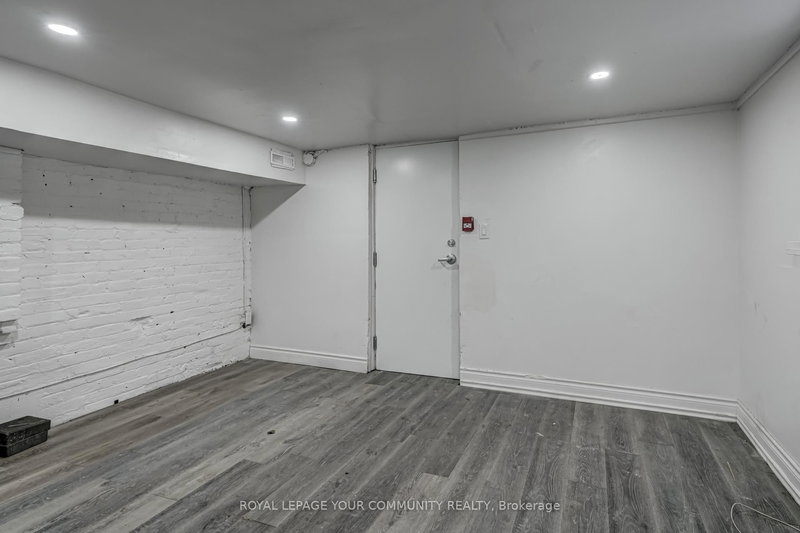 B2 - 177 Carlton St, Toronto, M5A 2K3 | Image 3