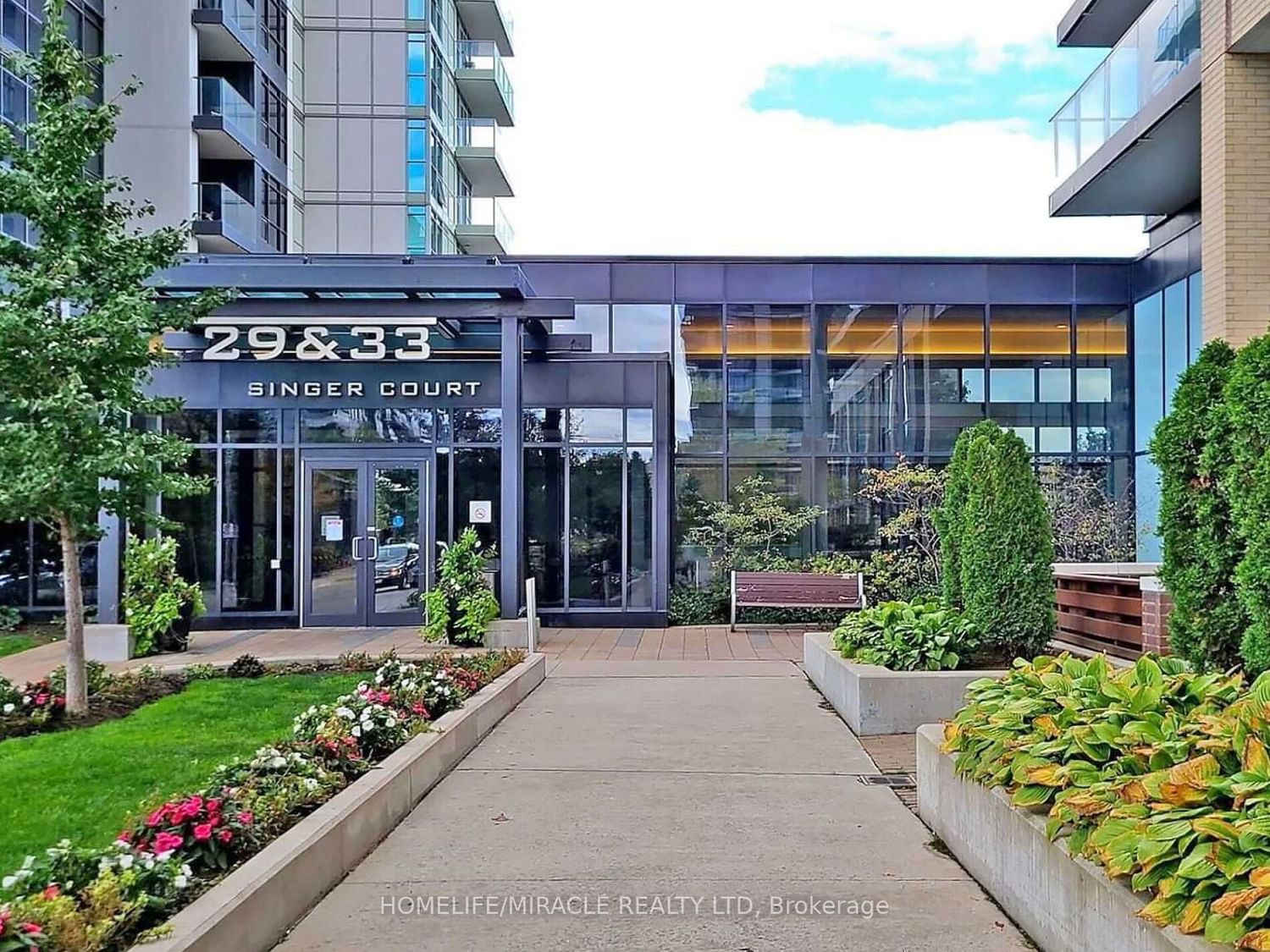 Listing Image 3