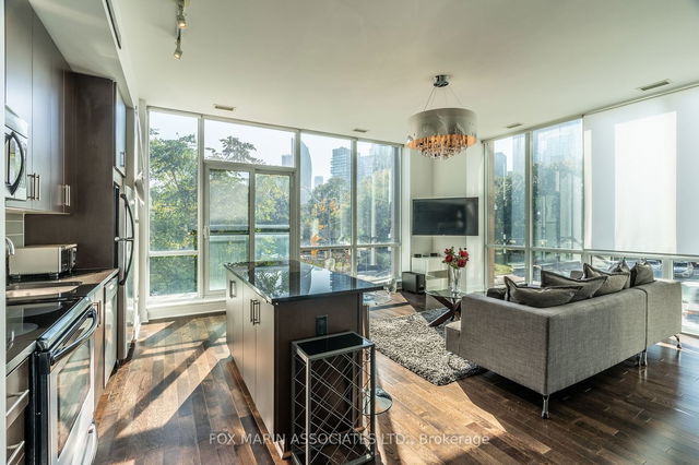 S215 - 112 George Street