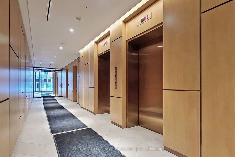 223 - 15 Wellesley St W, Toronto, M4Y 0G7 | Image 3