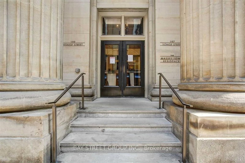 1105 - 197 Yonge St, Toronto, M5B 1M4 | Image 3