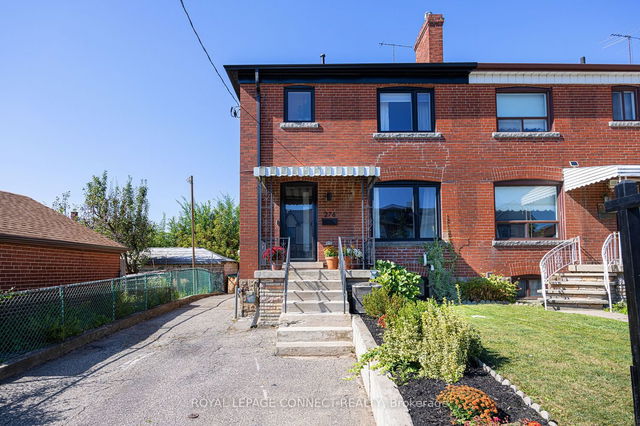Bsmt - 276 Oakwood Avenue