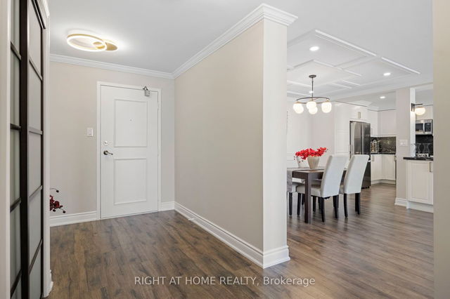 1605 - 1555 Finch Avenue