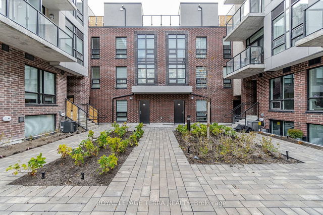28 - 871 Sheppard Avenue