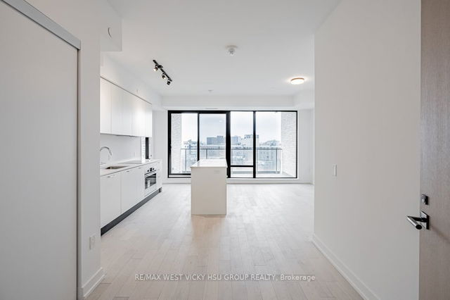 803 - 200 Sudbury Street