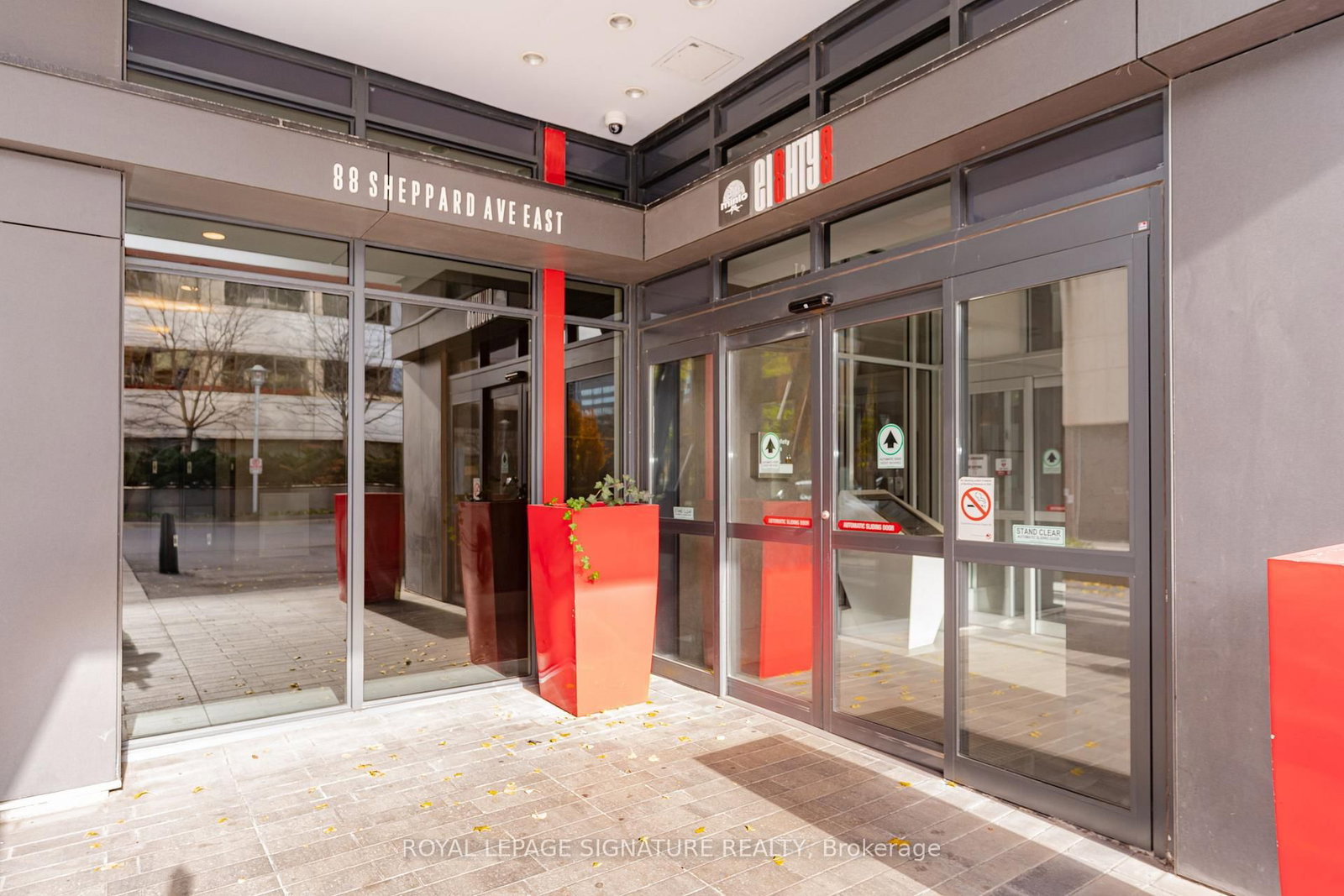 Listing Image 7