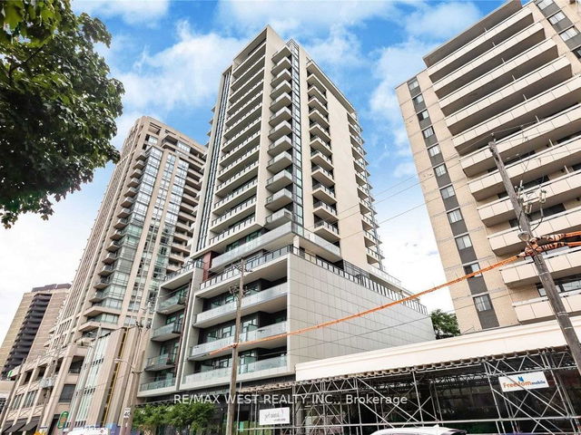 202 - 1486 Bathurst Street