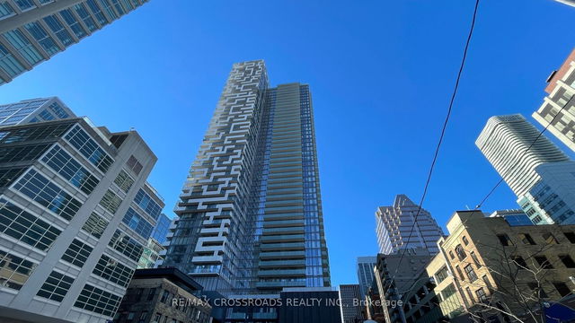 2816 - 25 Richmond Street
