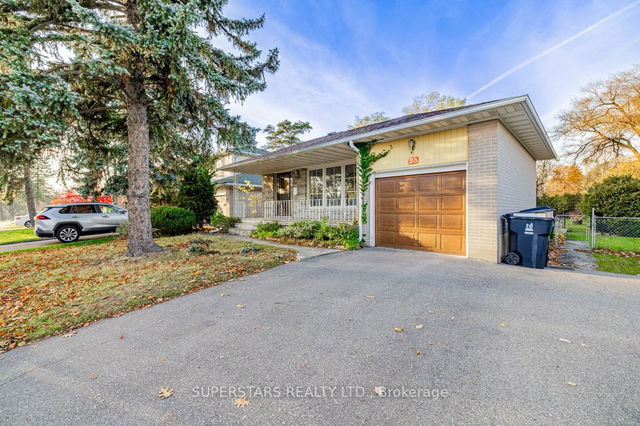 28 Silkwood Crescent