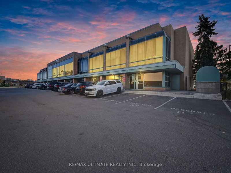 522 - 1315 Lawrence Ave E, Toronto, M3A 3R3 | Image 3