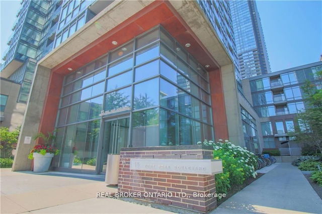 1711 - 15 Fort York Boulevard