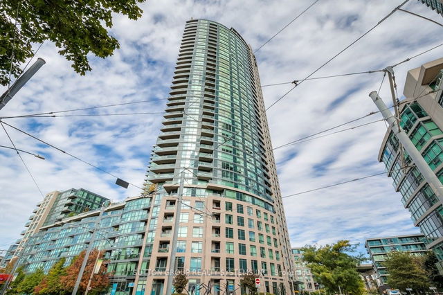 520 - 219 Fort York Boulevard