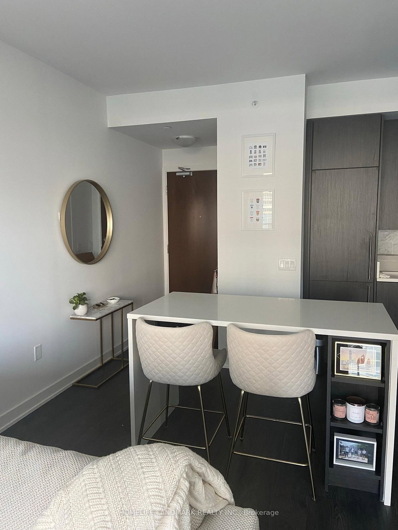 Room1