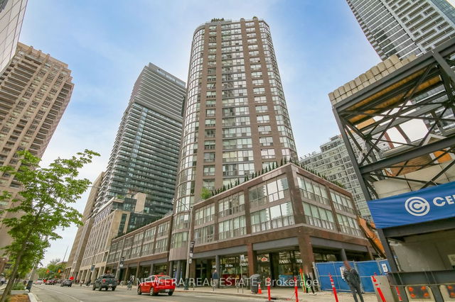 1109 - 24 Wellesley Street