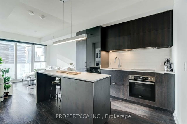 1706 - 15 Lower Jarvis Street