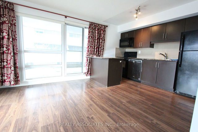 123 - 2035 Sheppard Avenue