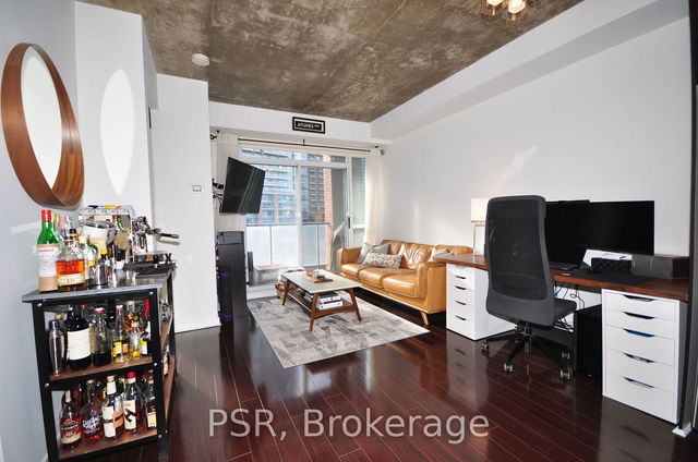 420 - 1 Shaw Street