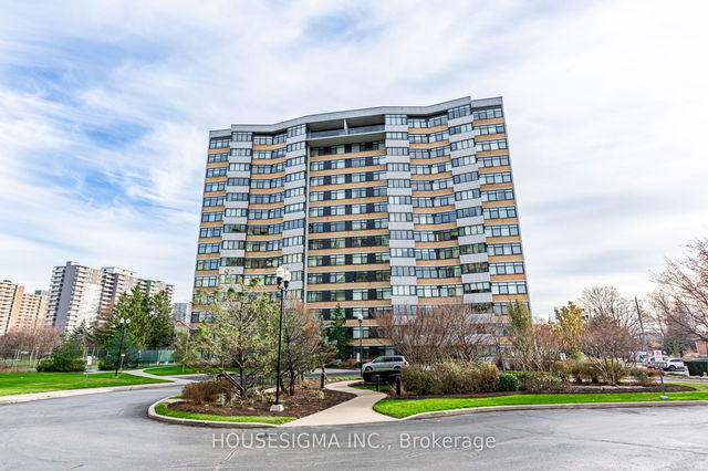 802 - 90 Fisherville Road