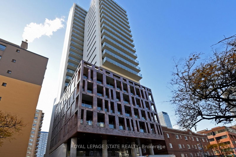 2305 - 81 Wellesley St E, Toronto, M4Y 0C5 | Image 2