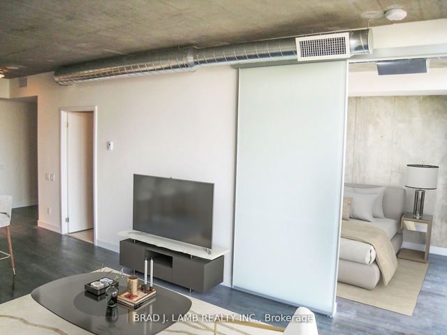 1103 - 138 Princess Street