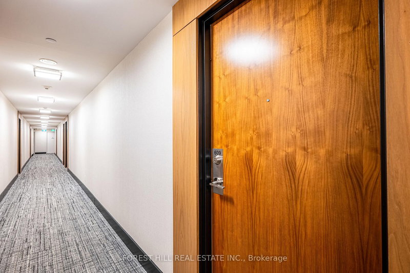 609 - 170 Chiltern Hill Rd, Toronto, M6C 0A9 | Image 3