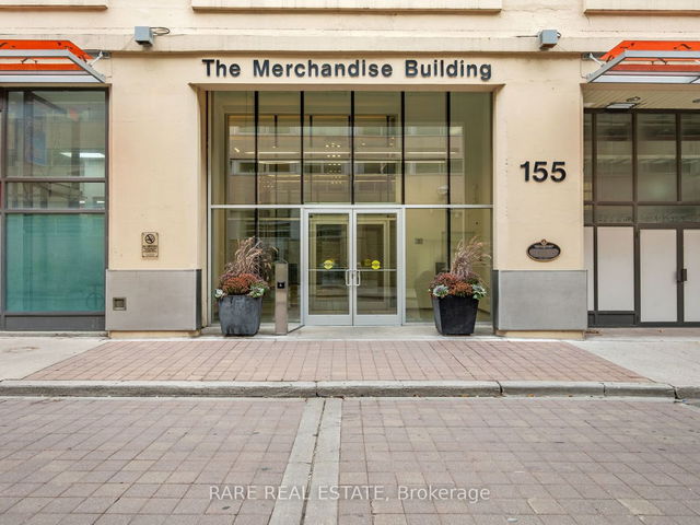 856 - 155 Dalhousie Street