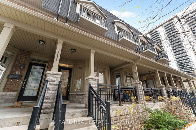 93 Erskine Avenue