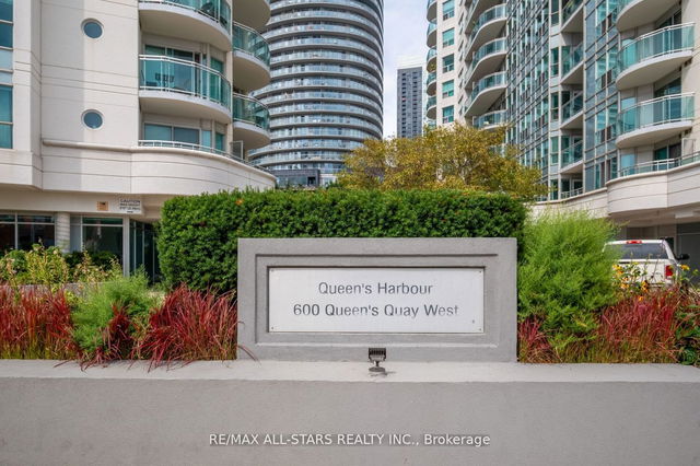 815 - 600 Queens Quay