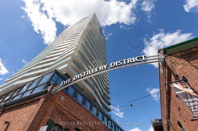 2202 - 390 Cherry Street