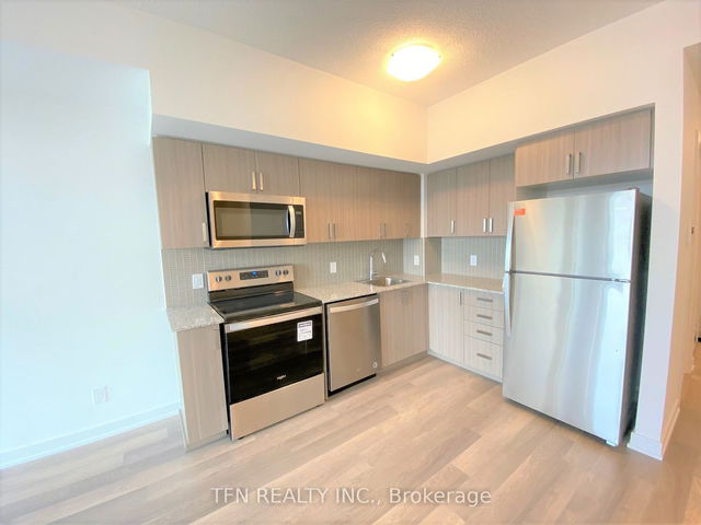 1205 - 1603 Eglinton Avenue
