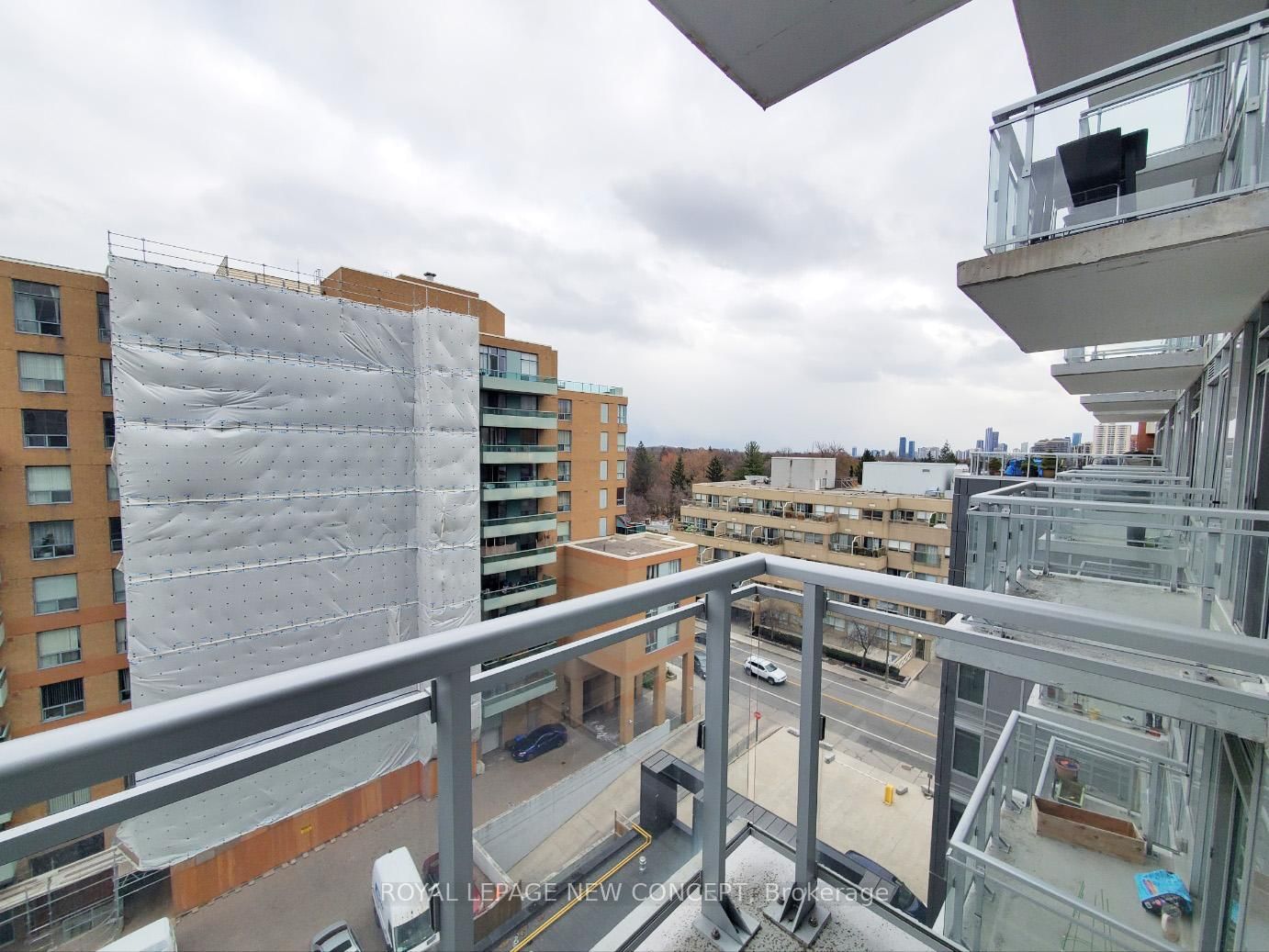 Listing Image 6