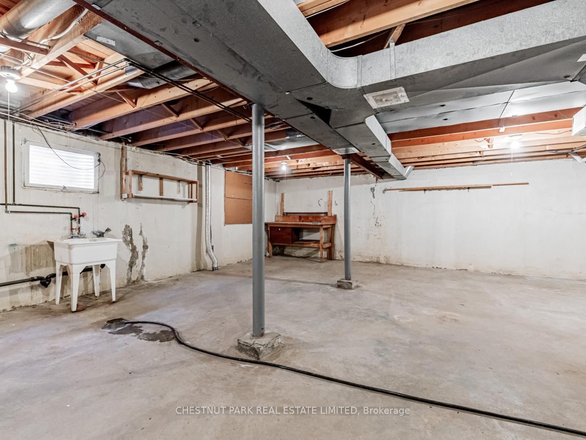 Listing Image 33