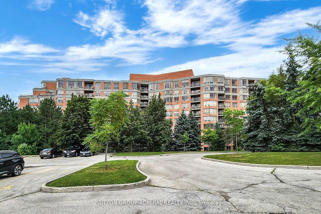 112 - 3181 Bayview Avenue