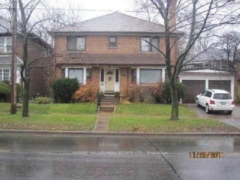 2 - 138 Chaplin Crescent