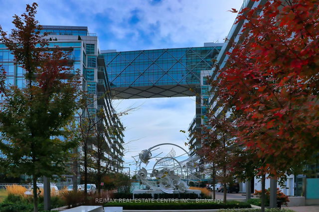 825 - 29 Queens Quay