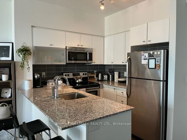1416 - 150 East Liberty Street