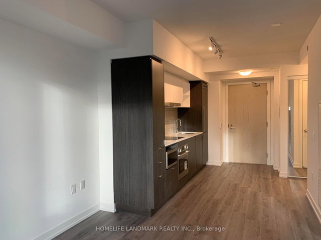 2812 - 138 Downes Street