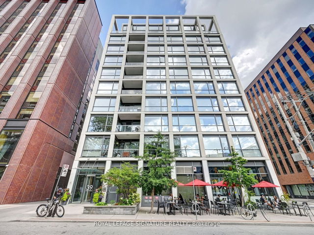 Ph18 - 39 Brant Street