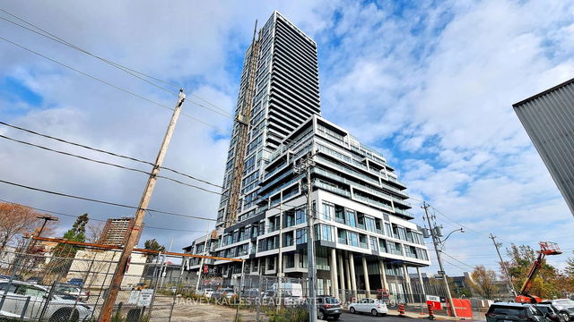 201 - 5 Defries Street