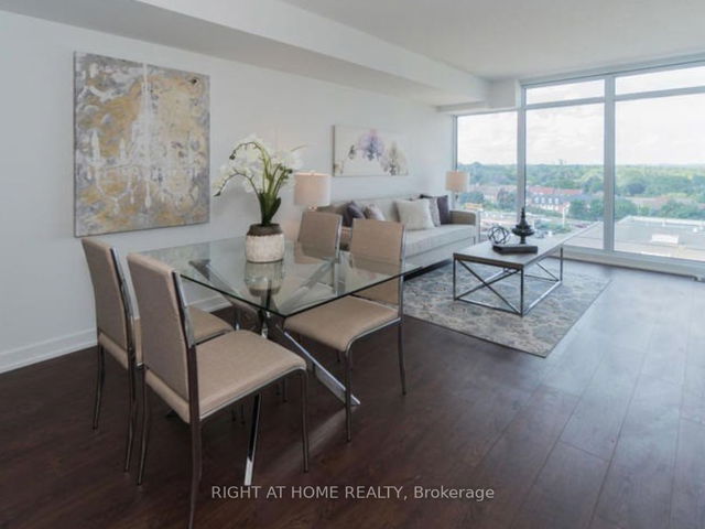 1009 - 72 Esther Shiner Boulevard