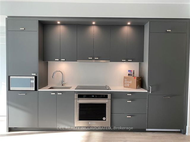 1217 - 480 Front Street