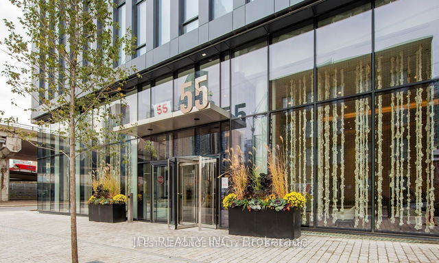 2611 - 55 COOPER Street