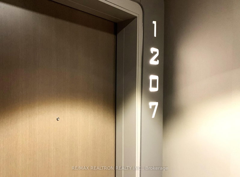 Room1